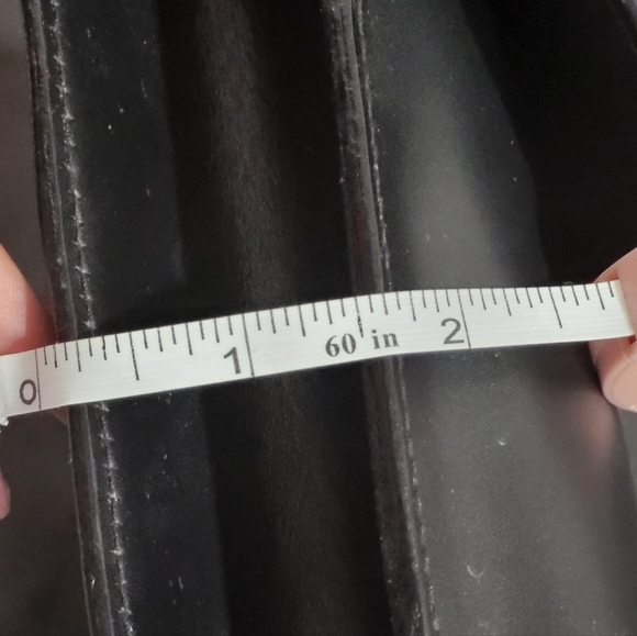 Dooney and bourke  clutch - Picture 13 of 14